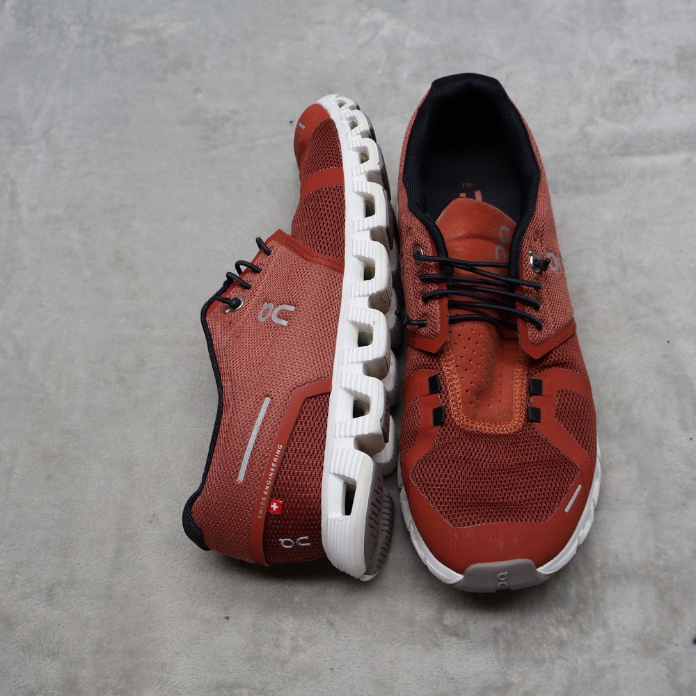 On Running Men 8M Athletic Shoes Red Cloud 5 Running Light Training Gym Sneakers